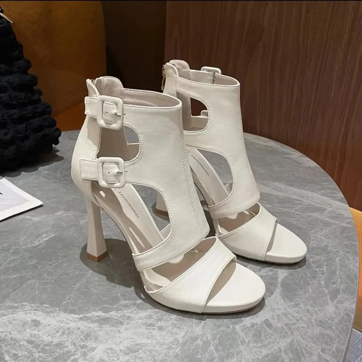 Cutout Solid Color New Pattern High Heel