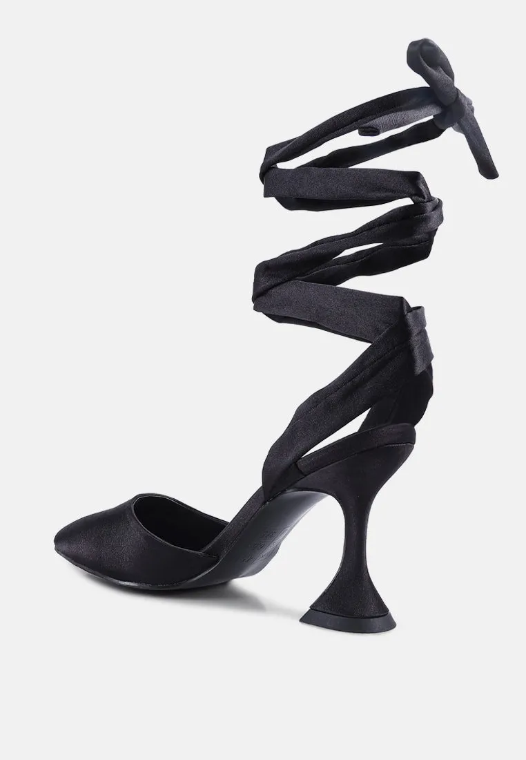 Fonda Pump By Ruw
