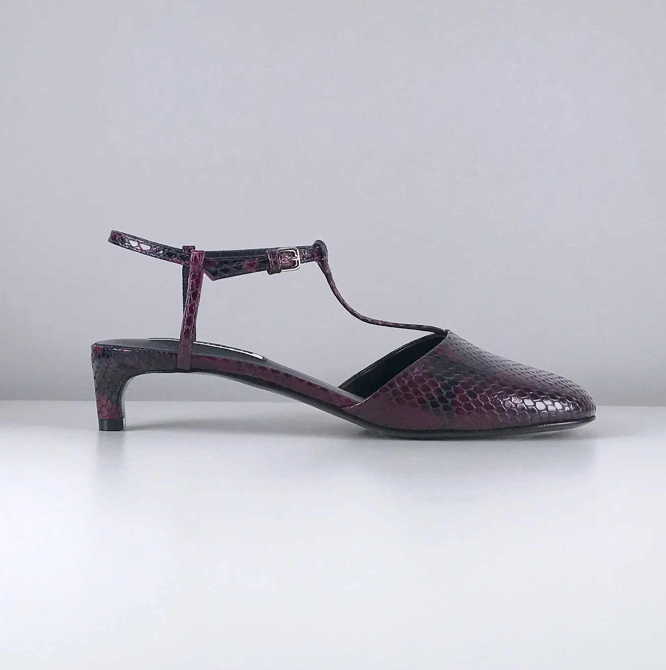 HIGH SANDAL