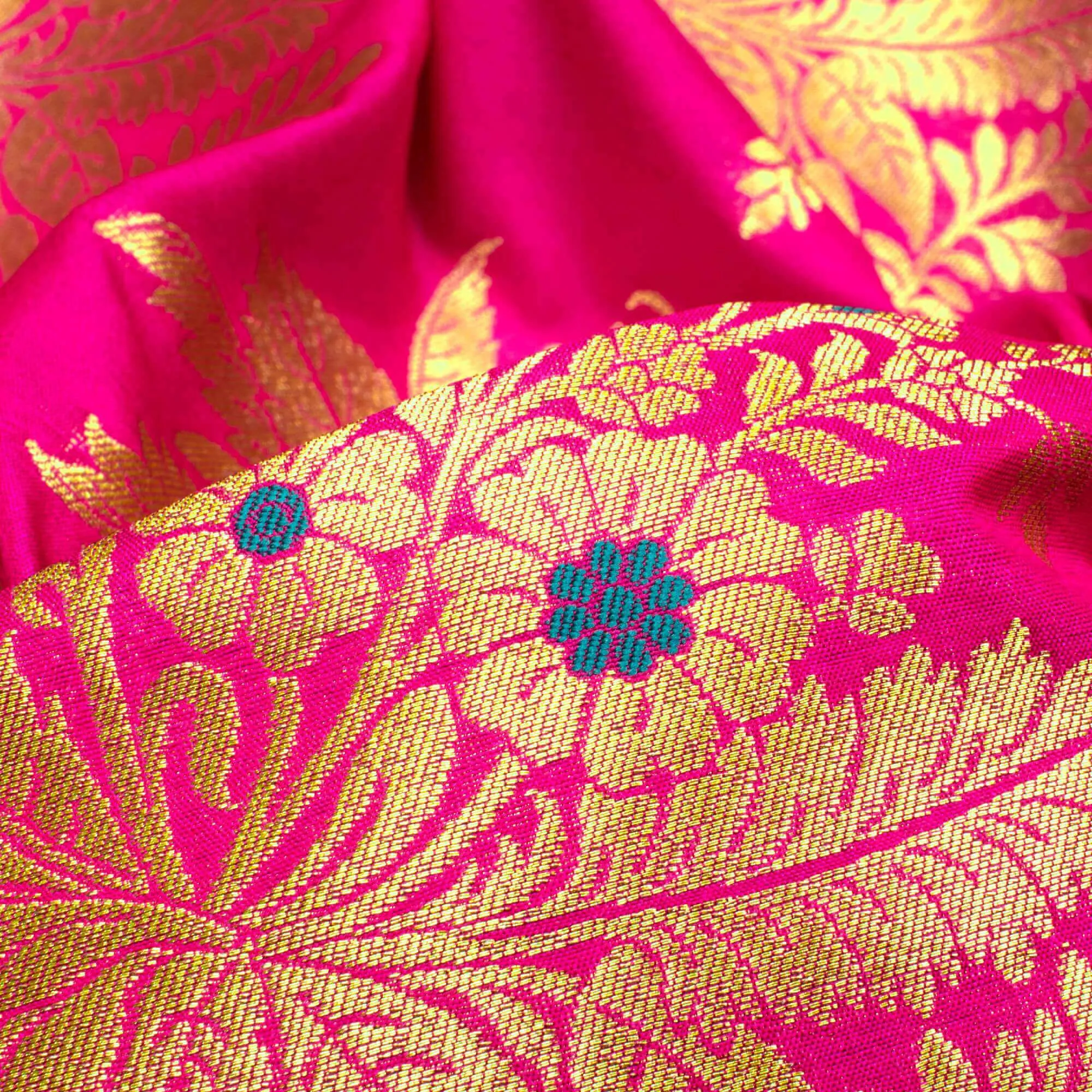 Magenta Pink Floral Pattern Zari Jacquard Banarasi Silk Fabric