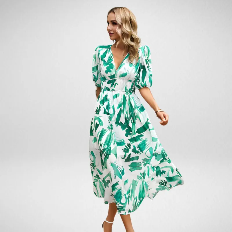 Meliora | Charming Dress with V-Neckline