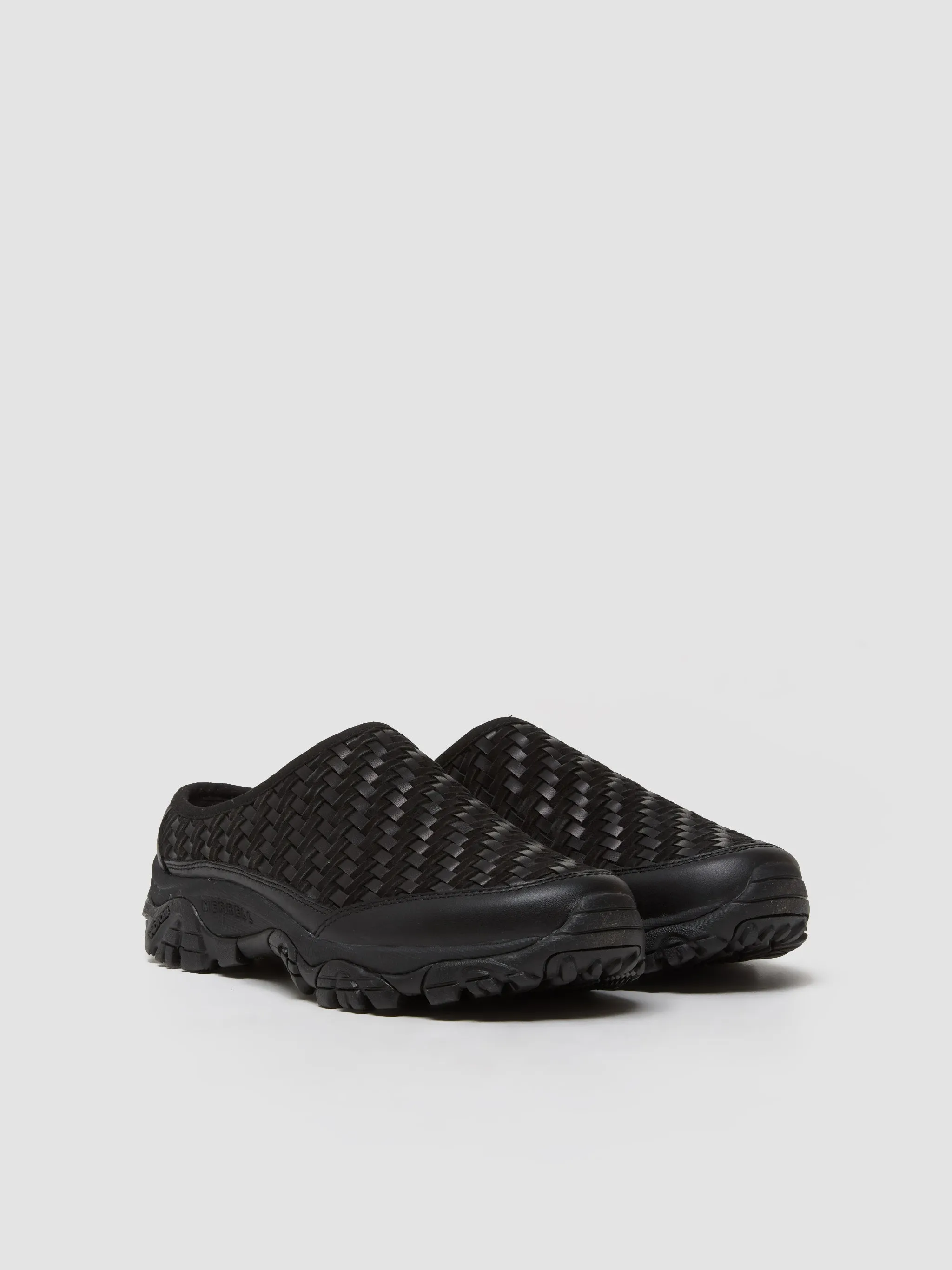 Moab 2 Woven Slide in Black