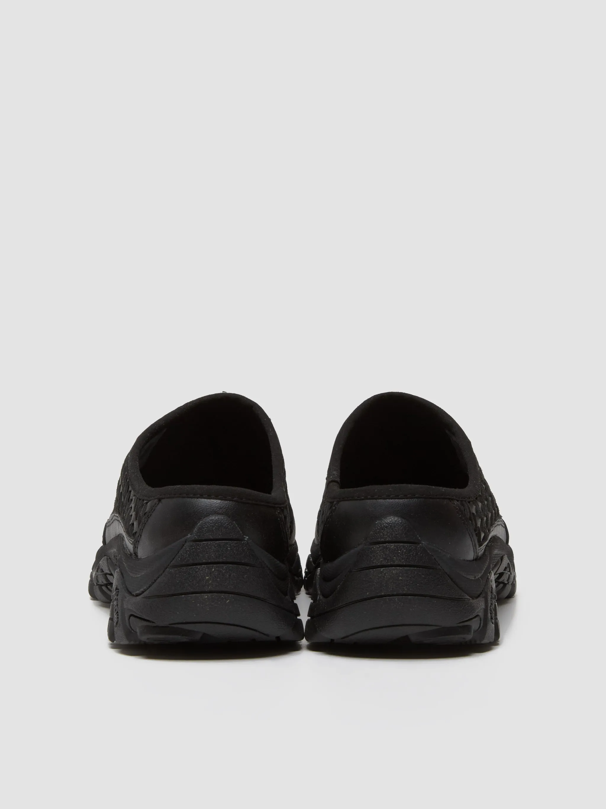 Moab 2 Woven Slide in Black