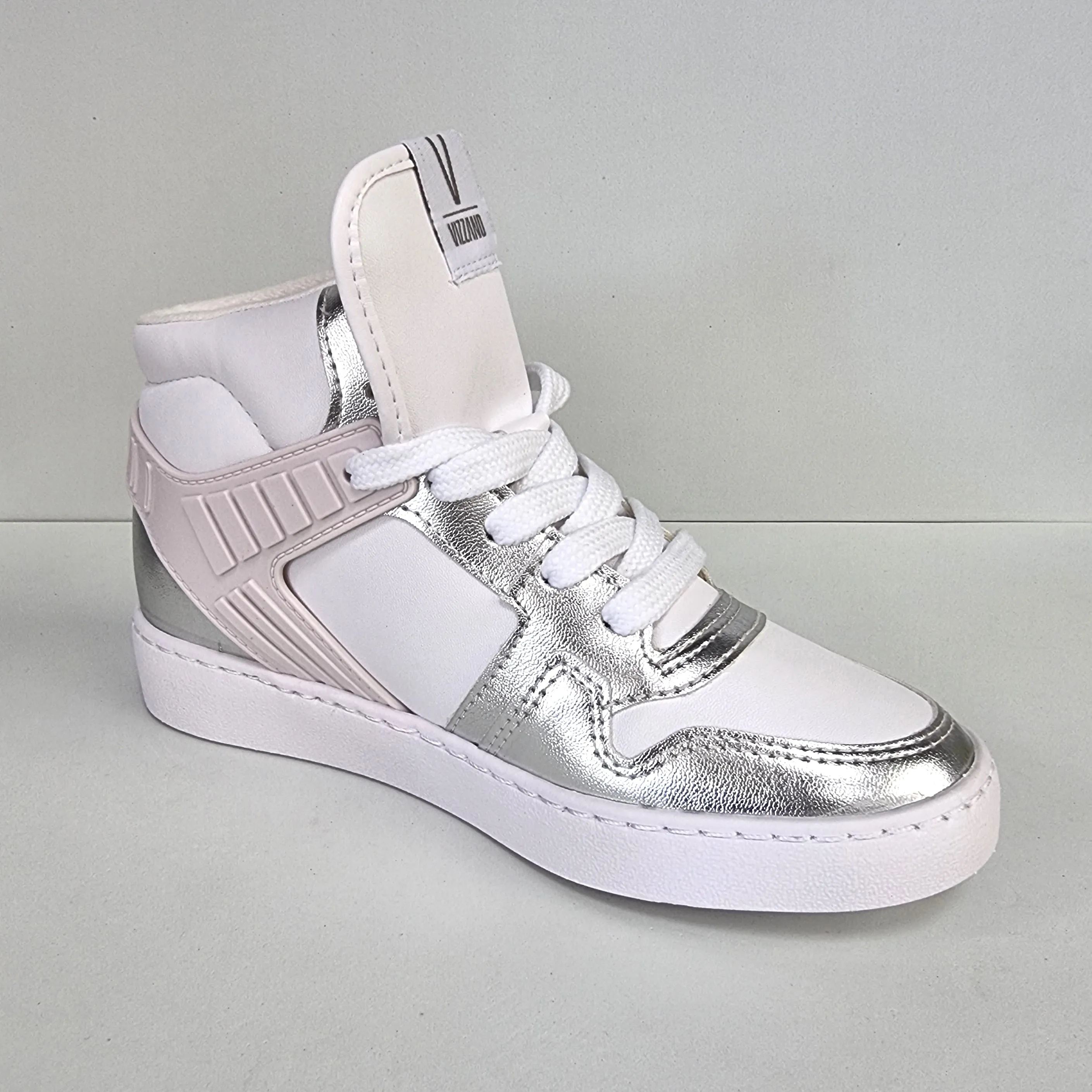 Vizzano 1214-1043 High Top Sneaker in White/Silver